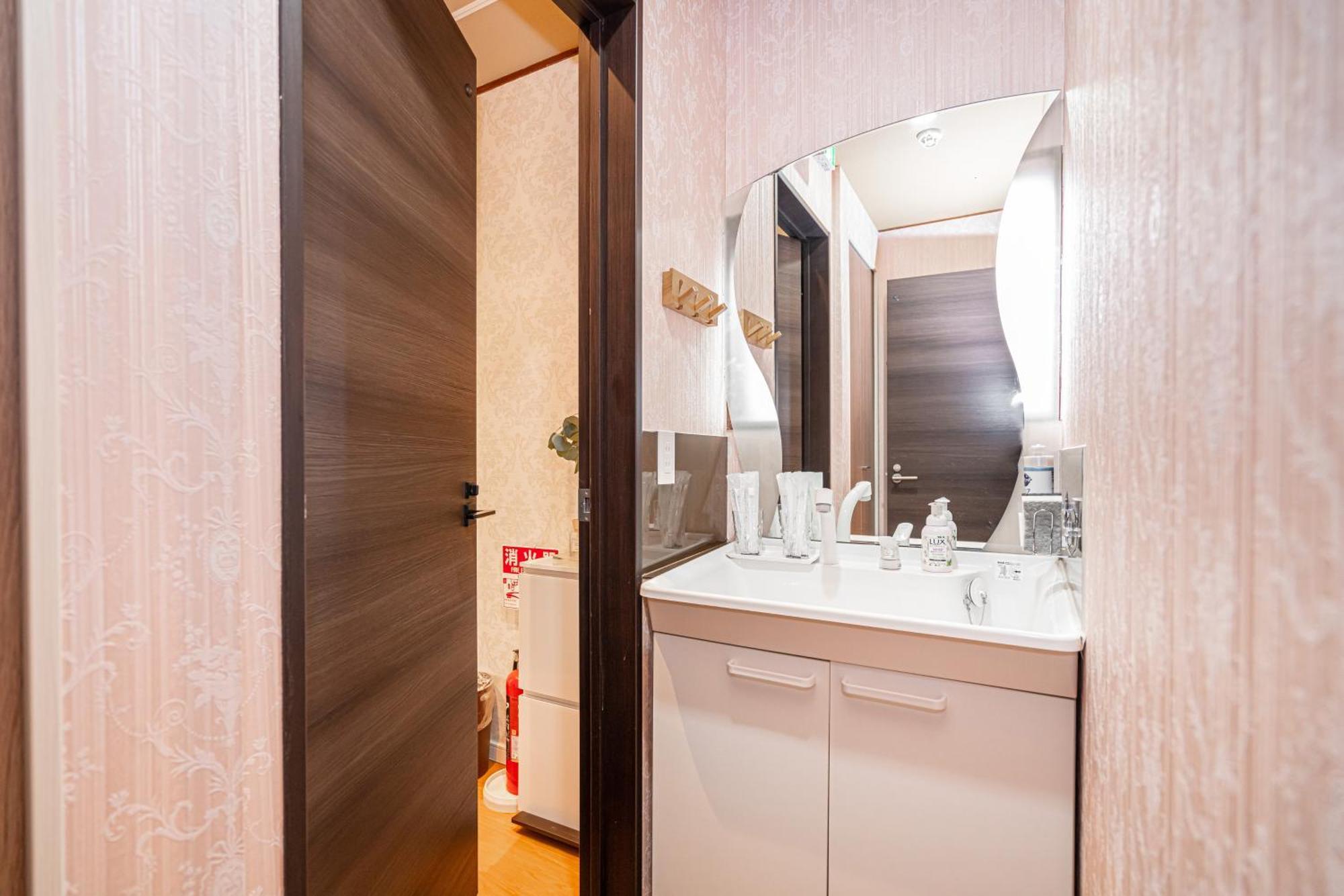 Nearest Jr Sobu Line Shinkoiwa Str,Tokyo Str 15 Min ,Shinjuku 25 Min, Disney 30 Min Exterior photo